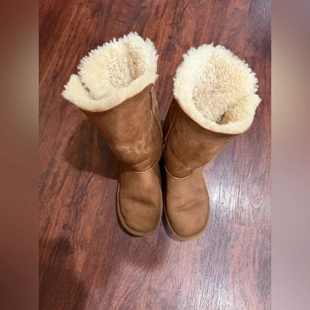 UGG Tall Bailey Button Chestnut Brown Boots Womens Size 5